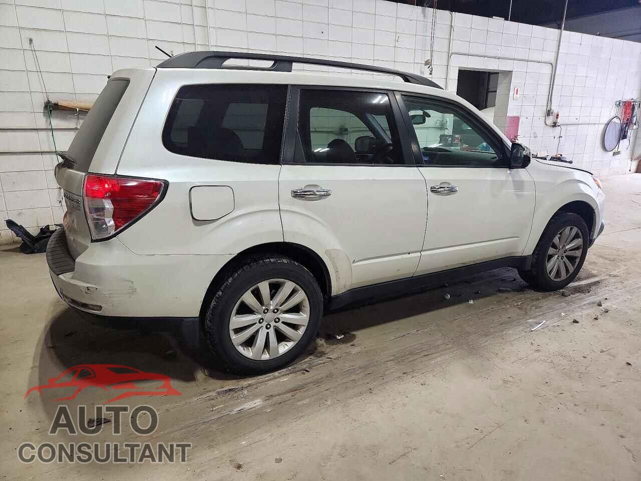 SUBARU FORESTER 2013 - JF2SHADC8DH430671