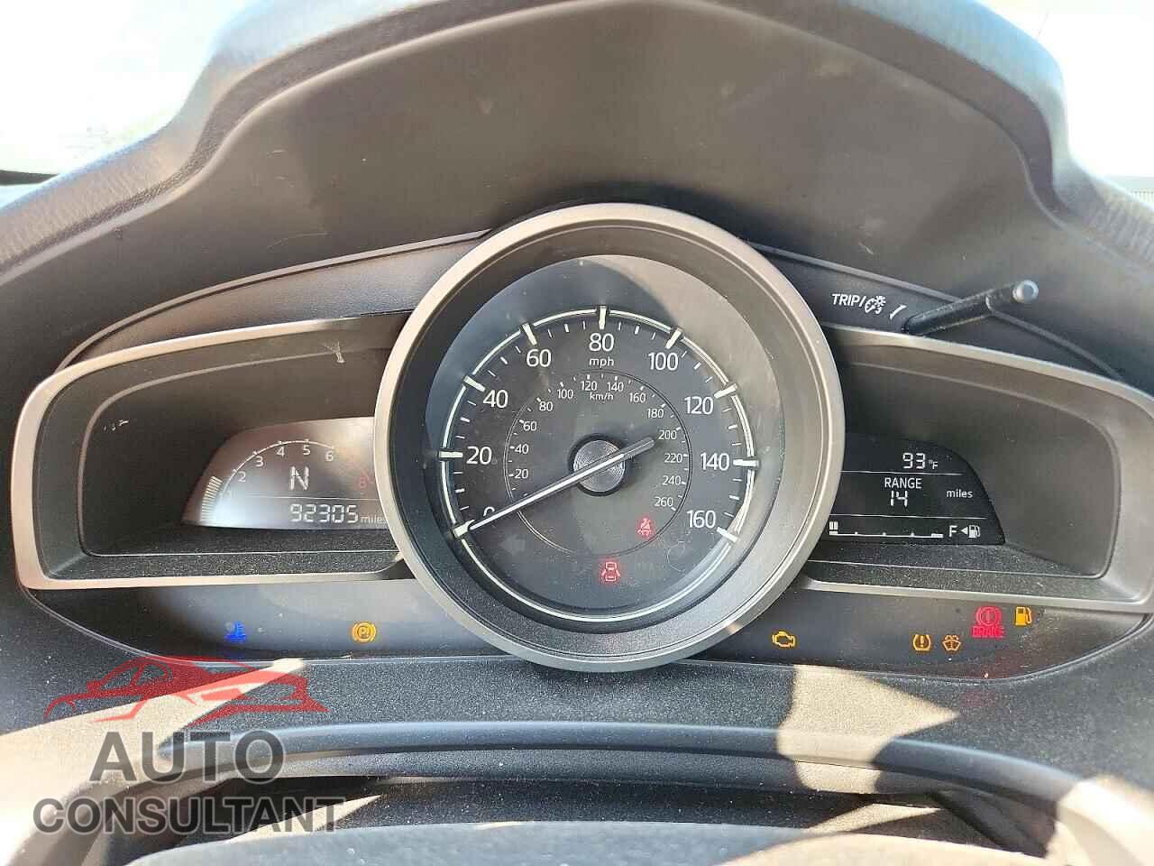 MAZDA 3 2018 - 3MZBN1V31JM262754