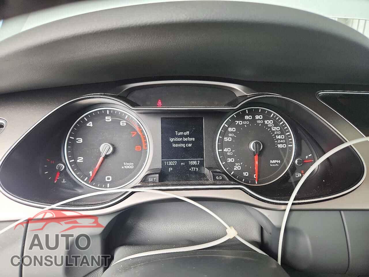 AUDI A4 2014 - WAUBFAFL4EN001173