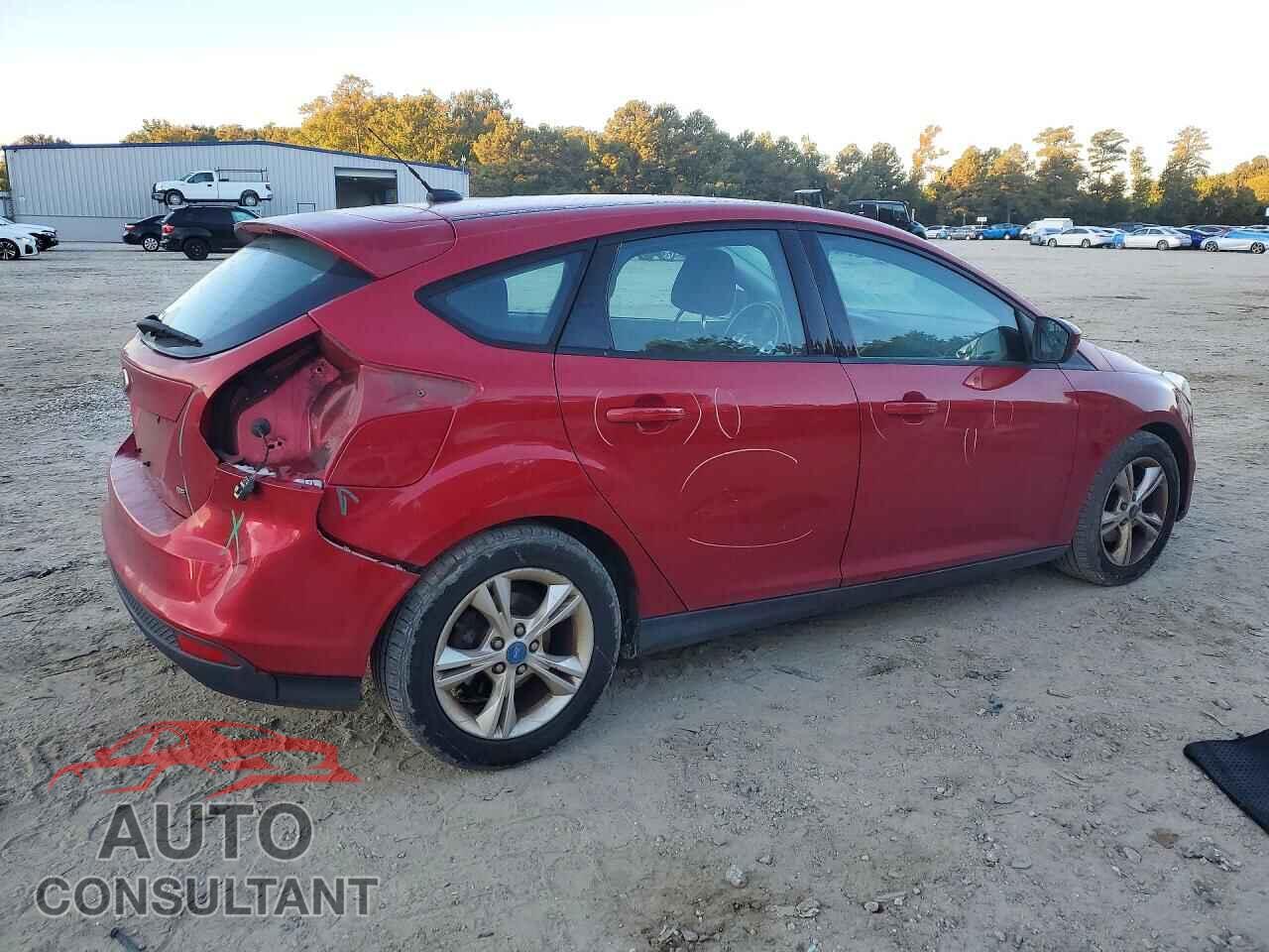 FORD FOCUS 2012 - 1FAHP3K29CL104400