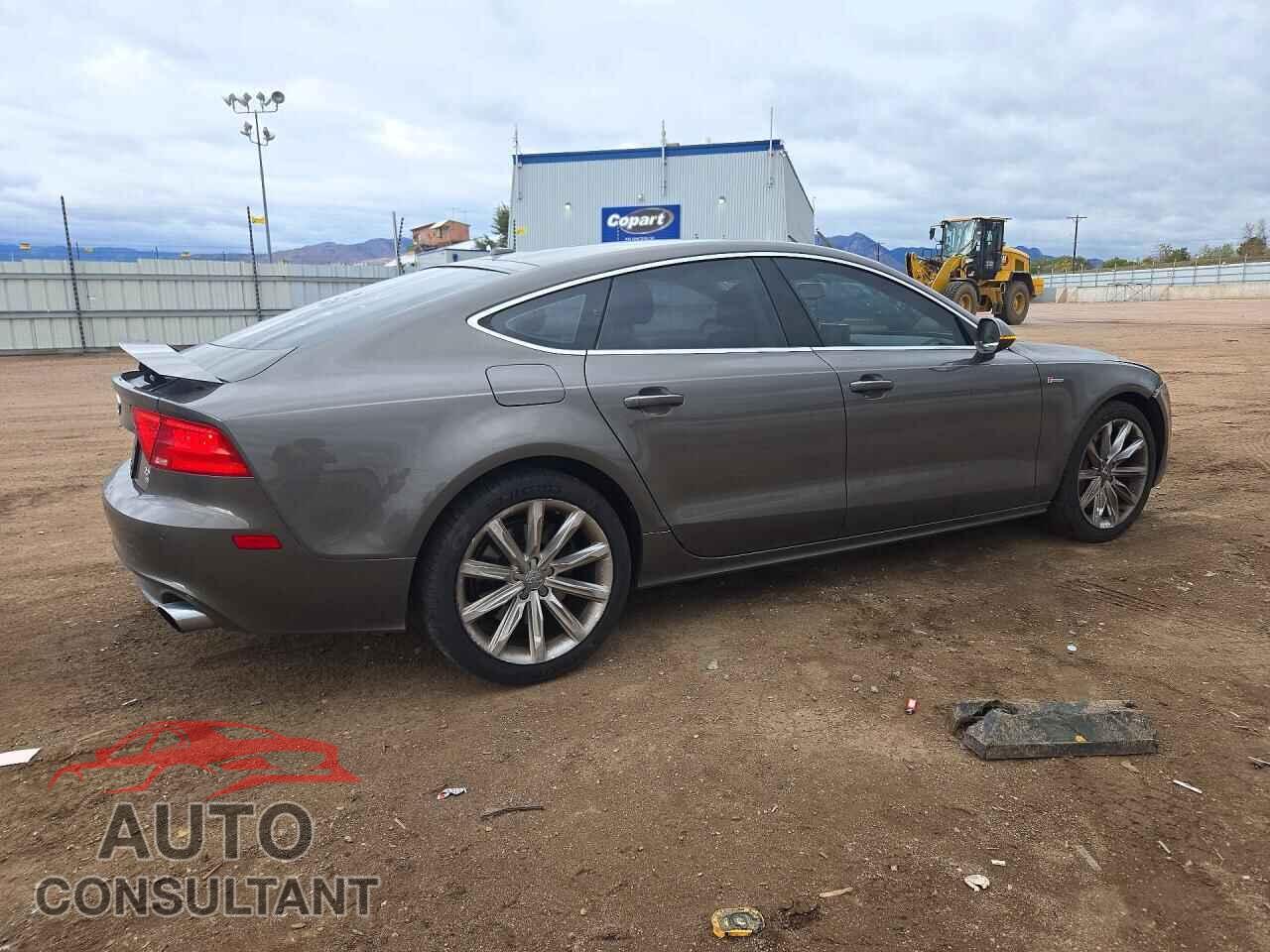 AUDI A7 2013 - WAUYGAFC2DN064021