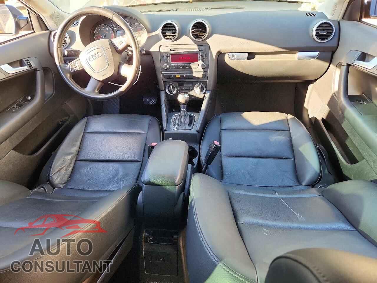 AUDI A3 2013 - WAUBEAFM2DA021696