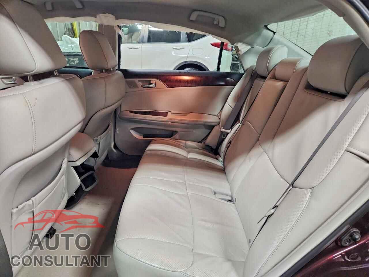 TOYOTA AVALON 2011 - 4T1BK3DB8BU421133