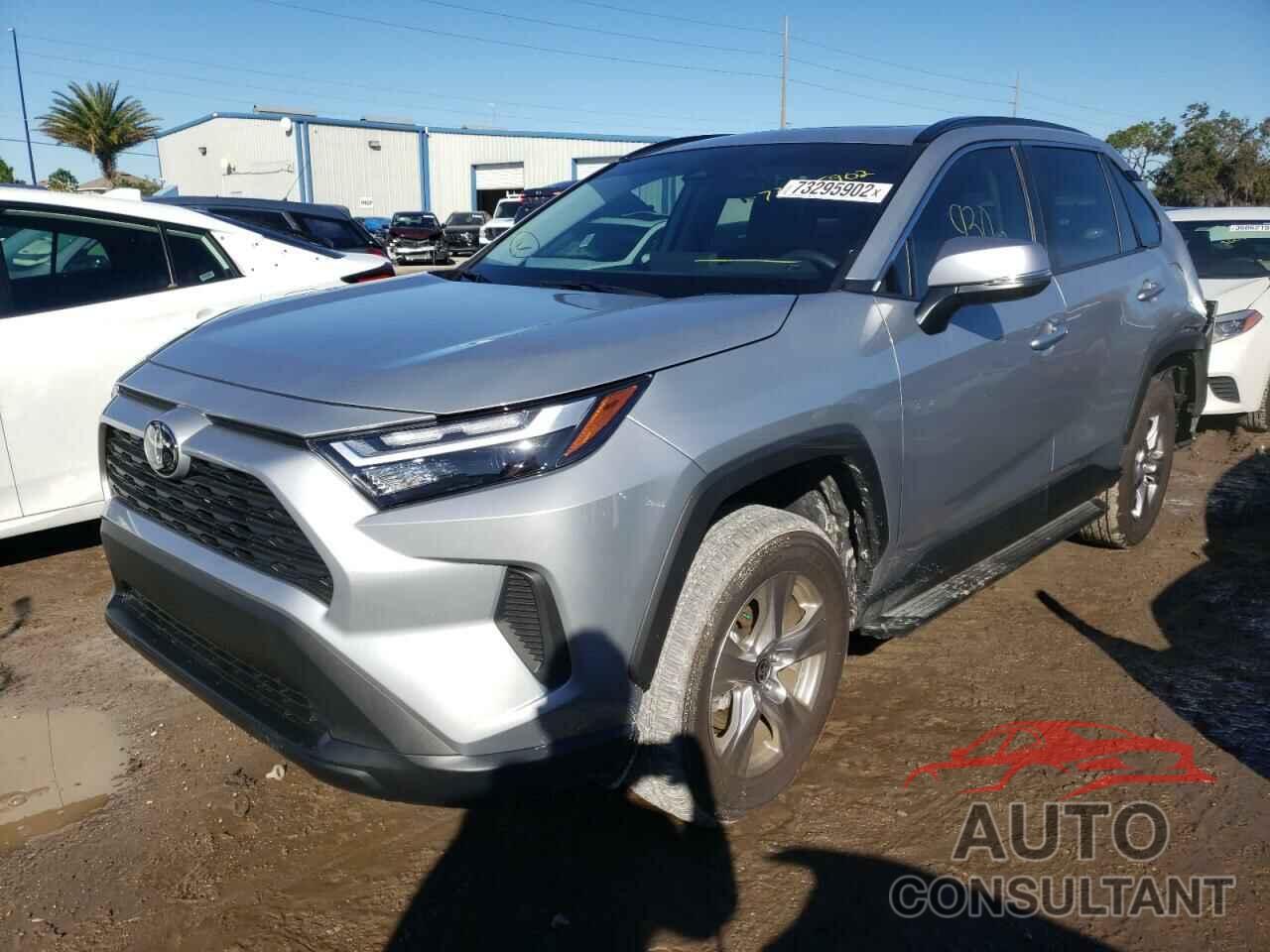 TOYOTA RAV4 2022 - 2T3W1RFV7NW226196