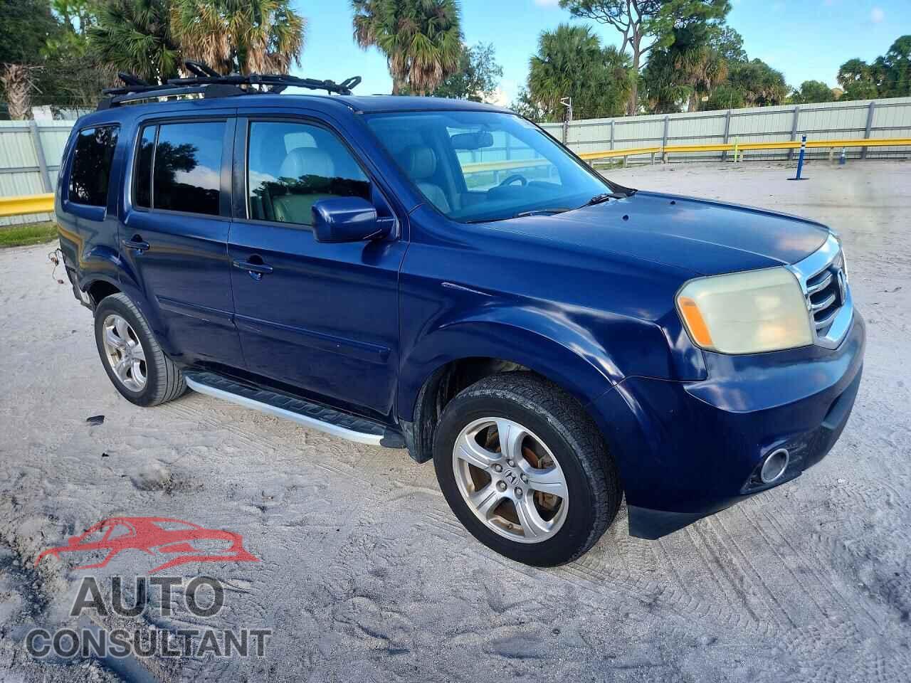 HONDA PILOT 2013 - 5FNYF3H77DB015400