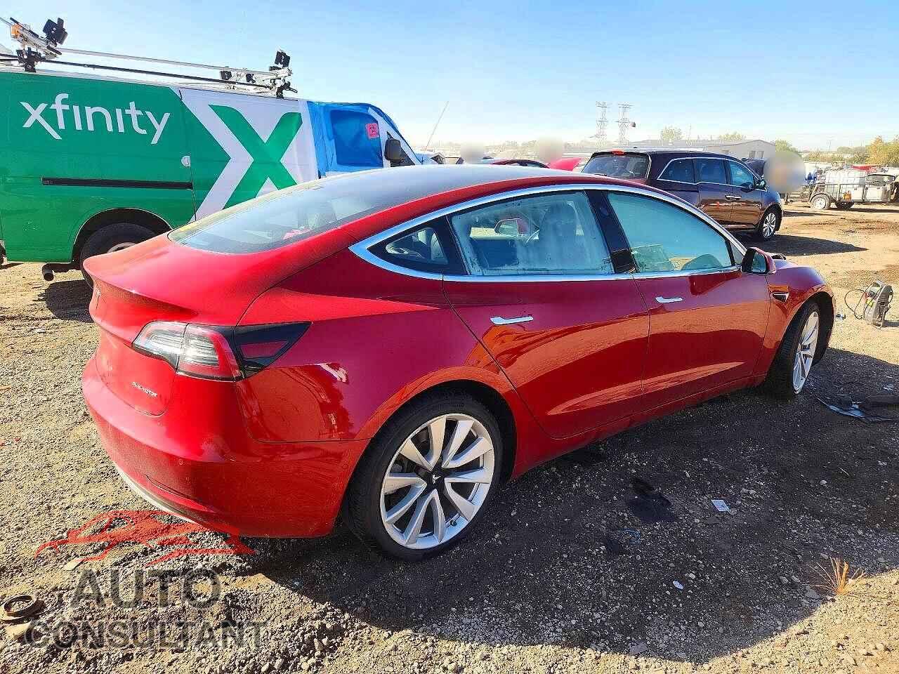TESLA MODEL 3 2018 - 5YJ3E1EB6JF065453