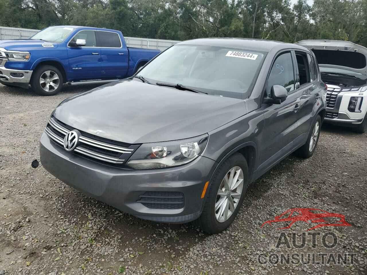 VOLKSWAGEN TIGUAN 2017 - WVGAV7AX7HK044194