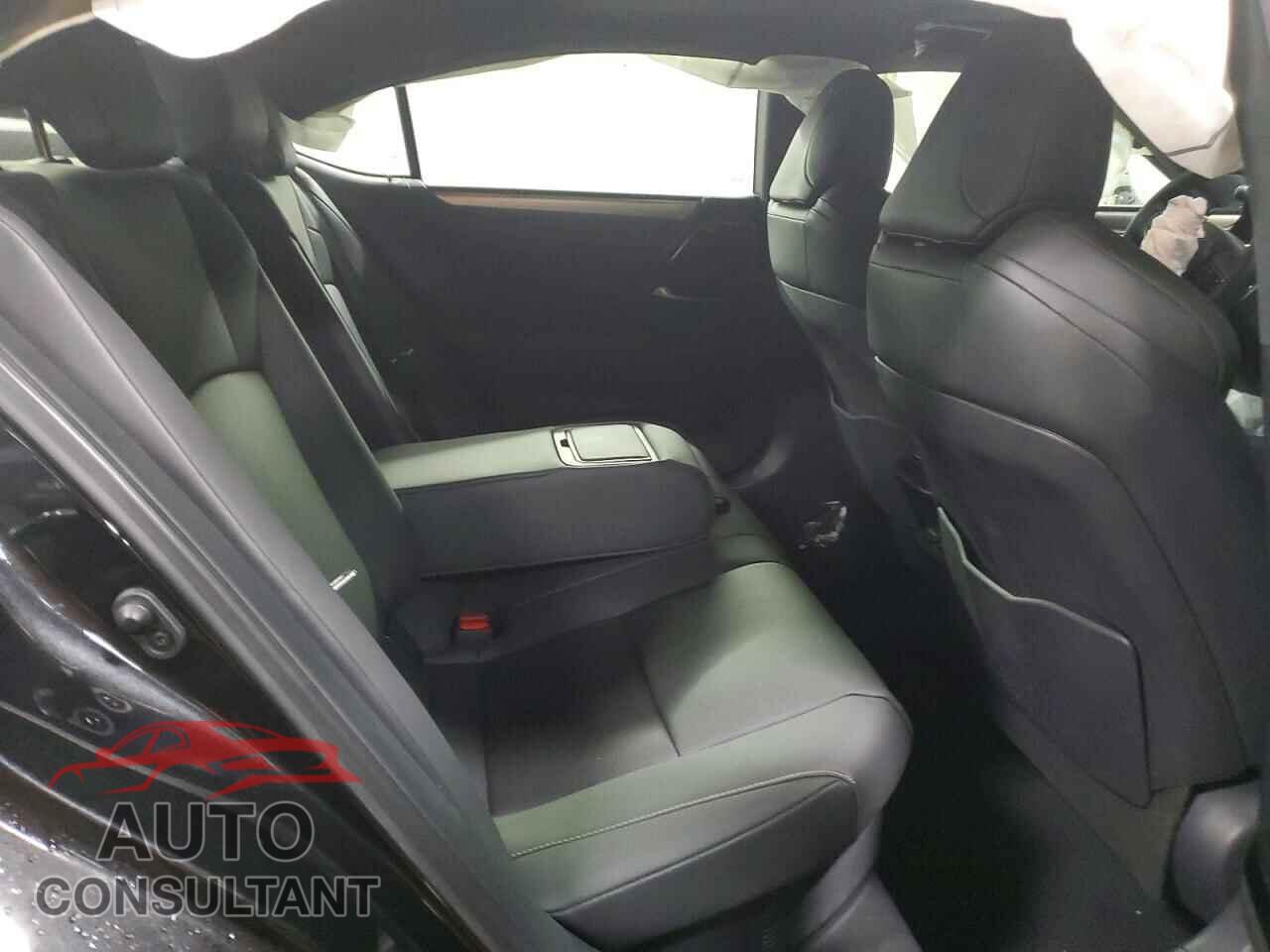 LEXUS ES 300H F 2024 - 58ABA1C13RU041572