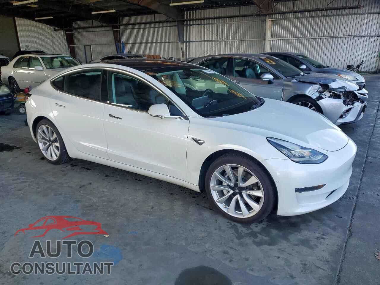 TESLA MODEL 3 2018 - 5YJ3E1EA0JF048591