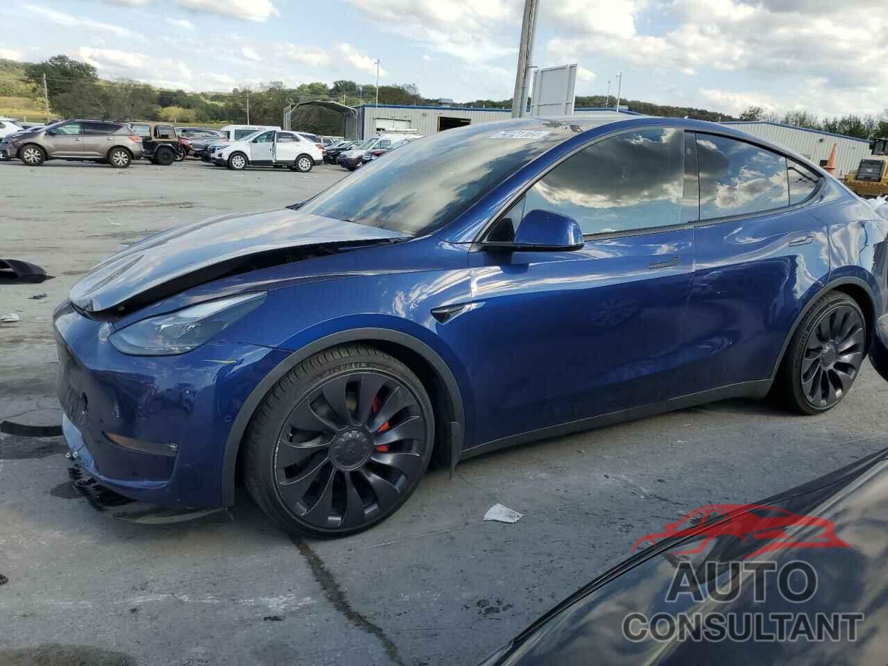 TESLA MODEL Y 2021 - 5YJYGDEF0MF227098