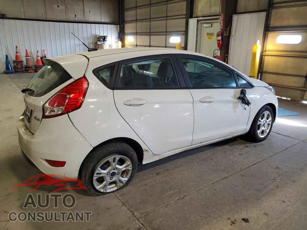 FORD FIESTA 2016 - 3FADP4EJXGM112923