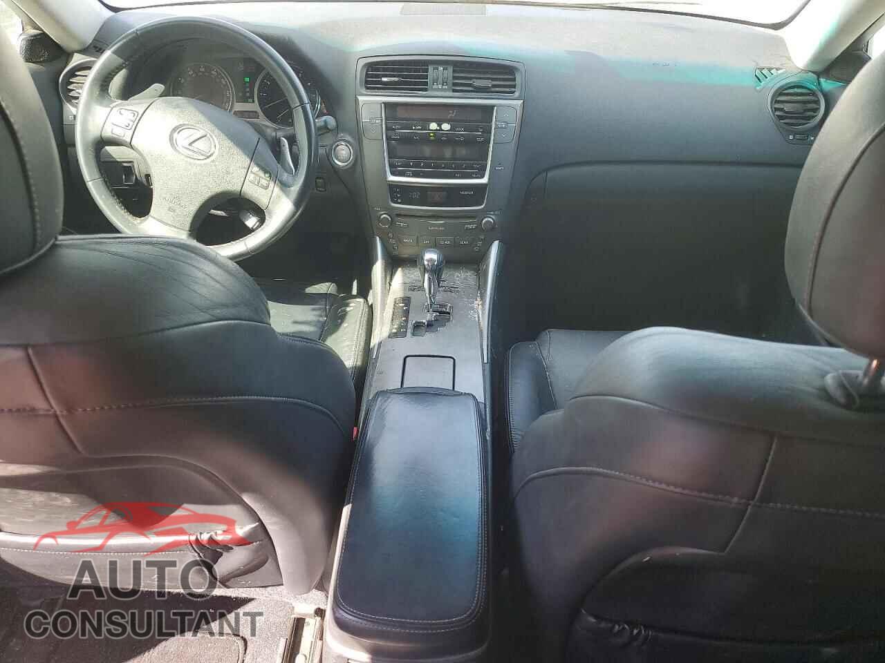 LEXUS IS 2010 - JTHCF5C22A5040573