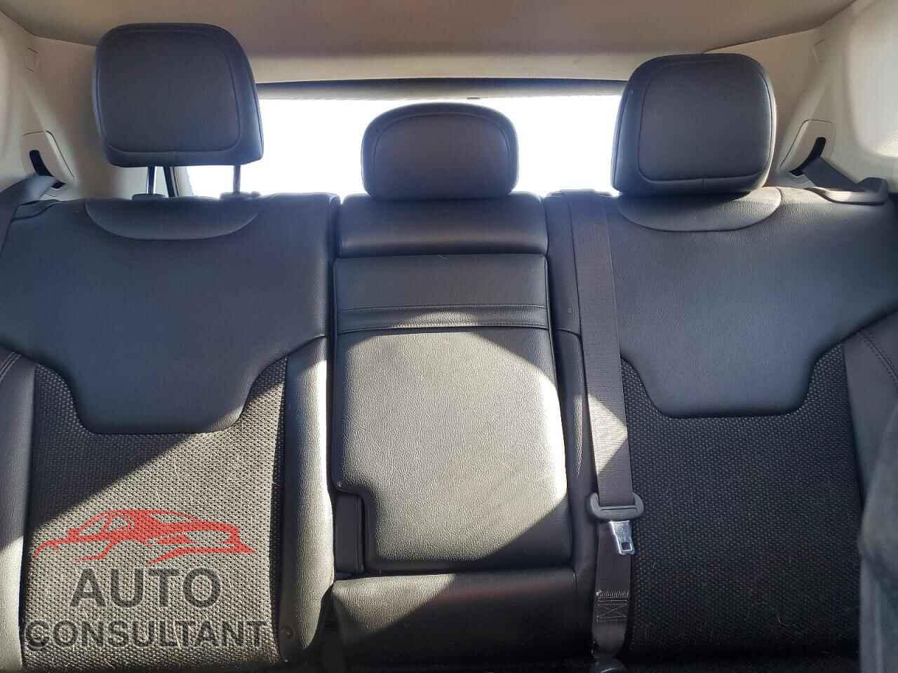 JEEP COMPASS 2019 - 3C4NJDDBXKT790502