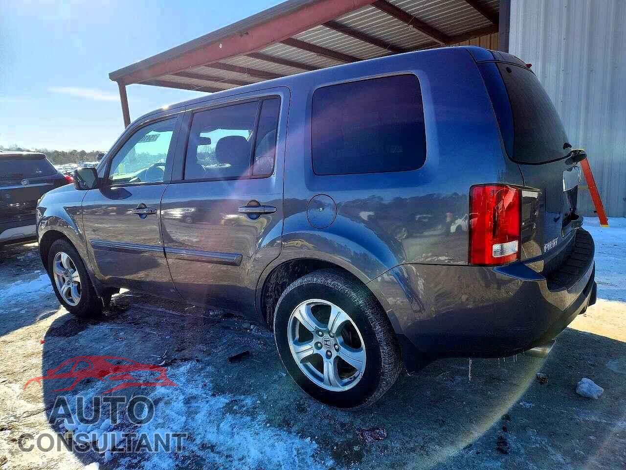 HONDA PILOT 2014 - 5FNYF4H51EB042873