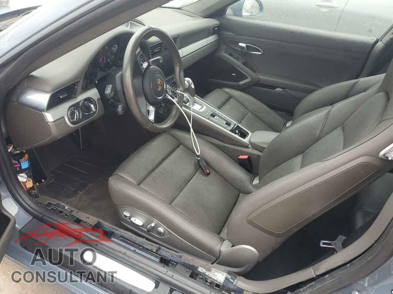 PORSCHE 911 2017 - WP0AA2A96HS107225