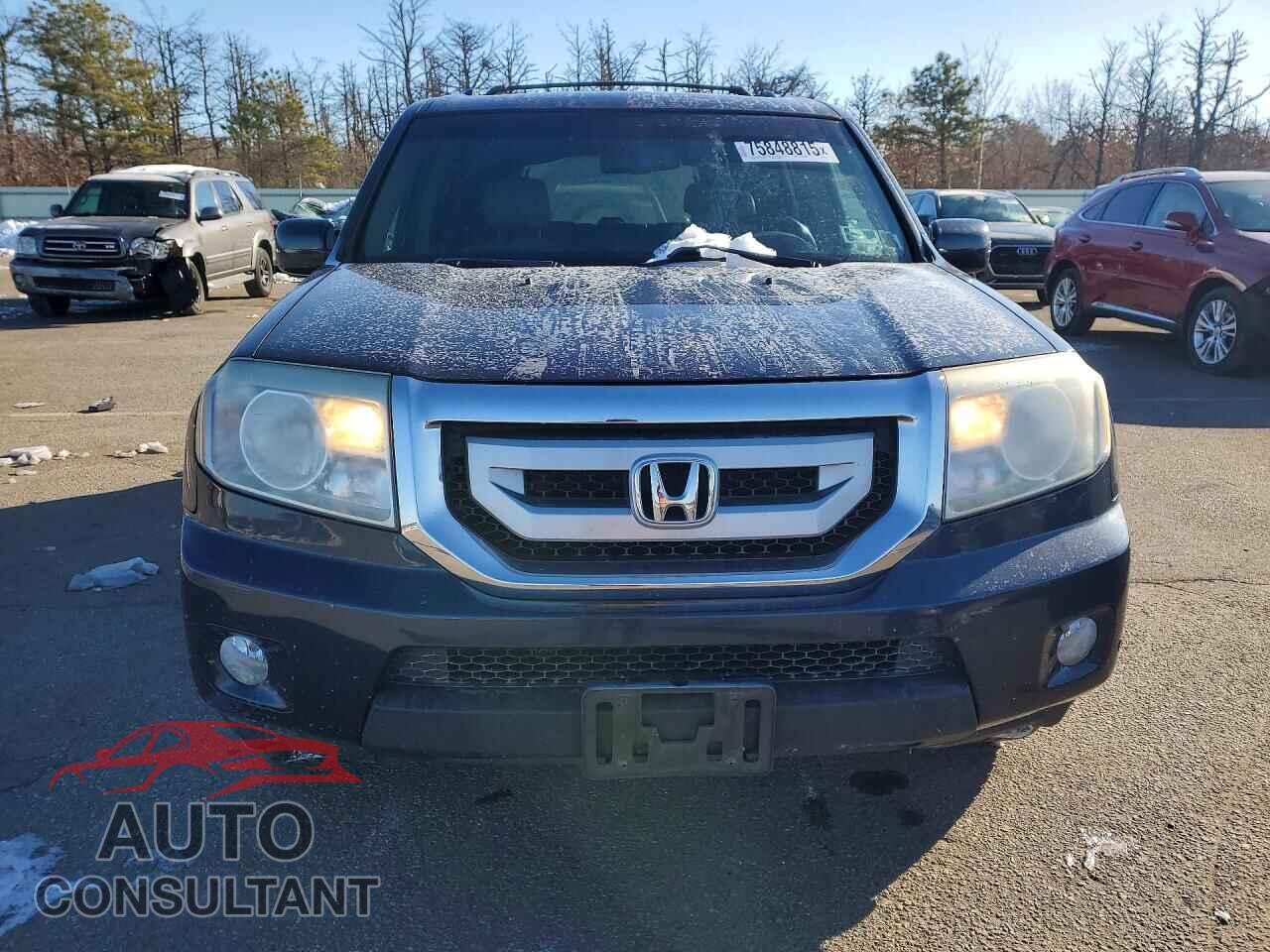 HONDA PILOT 2011 - 5FNYF4H97BB092871