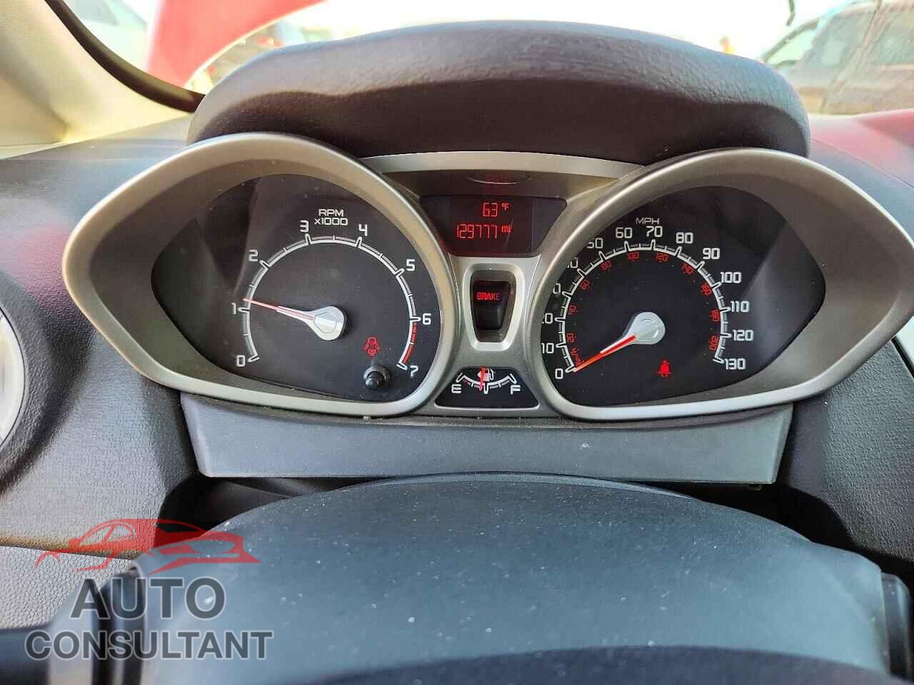 FORD FIESTA 2011 - 3FADP4EJ3BM180747