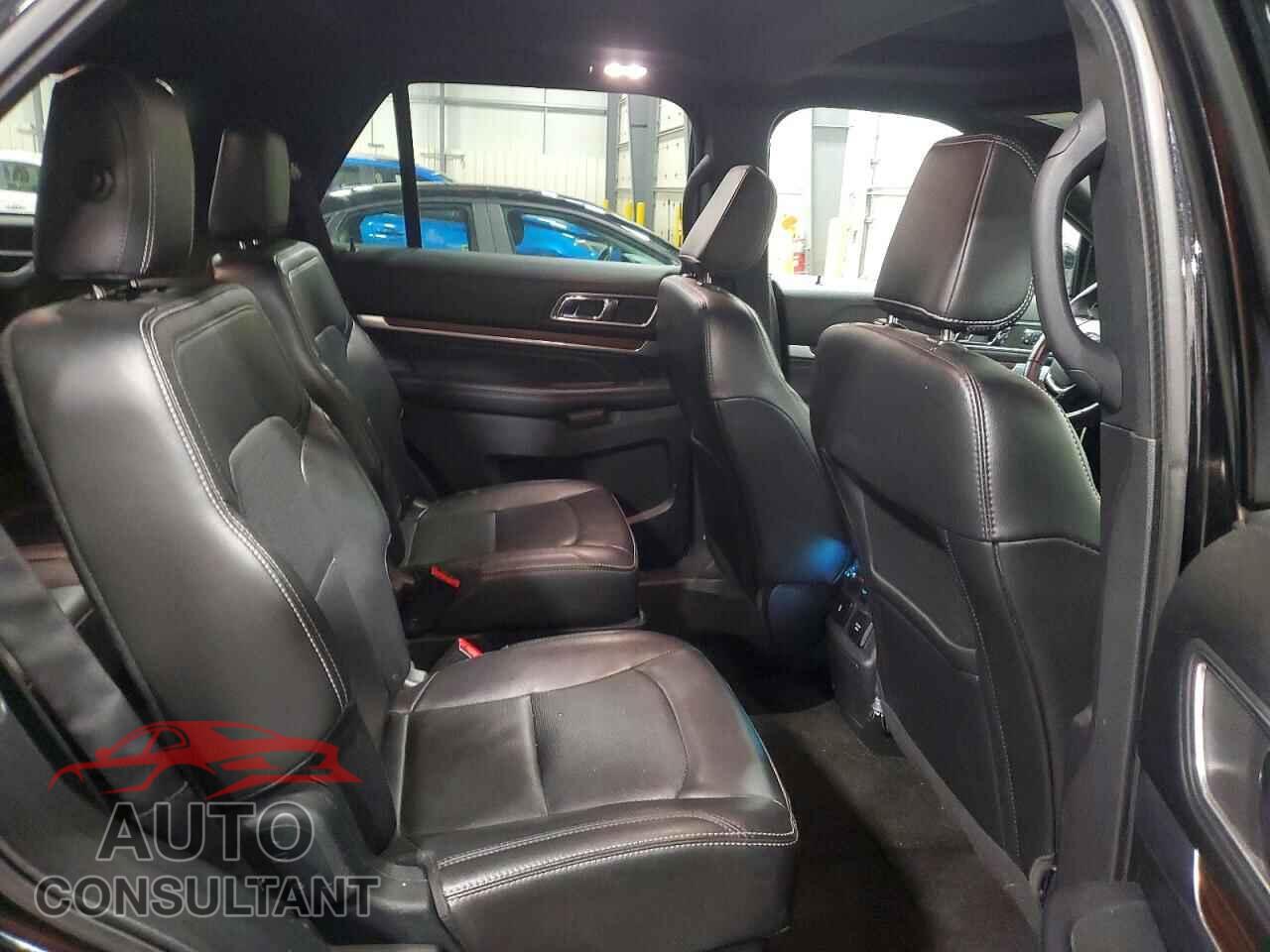 FORD EXPLORER 2018 - 1FM5K8F81JGB31440