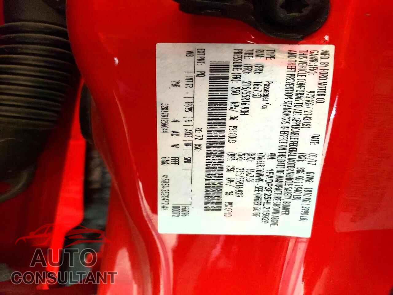 FORD FOCUS 2017 - 1FADP3F25HL215929