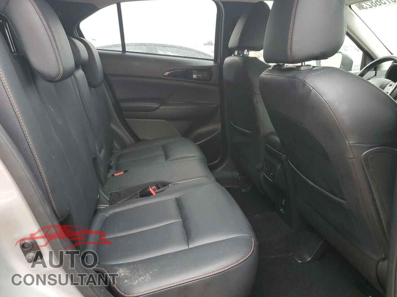 MITSUBISHI ECLIPSE 2018 - JA4AT5AA6JZ067452