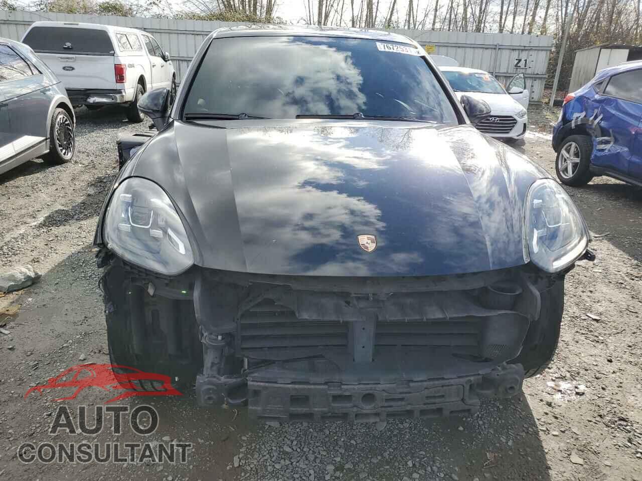 PORSCHE CAYENNE 2016 - WP1AA2A23GLA06444