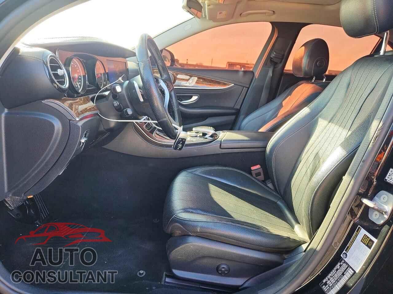 MERCEDES-BENZ E-CLASS 2017 - WDDZF4KB5HA187923