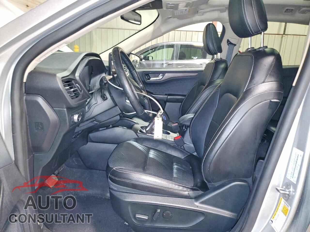 FORD ESCAPE 2020 - 1FMCU9J9XLUA39383