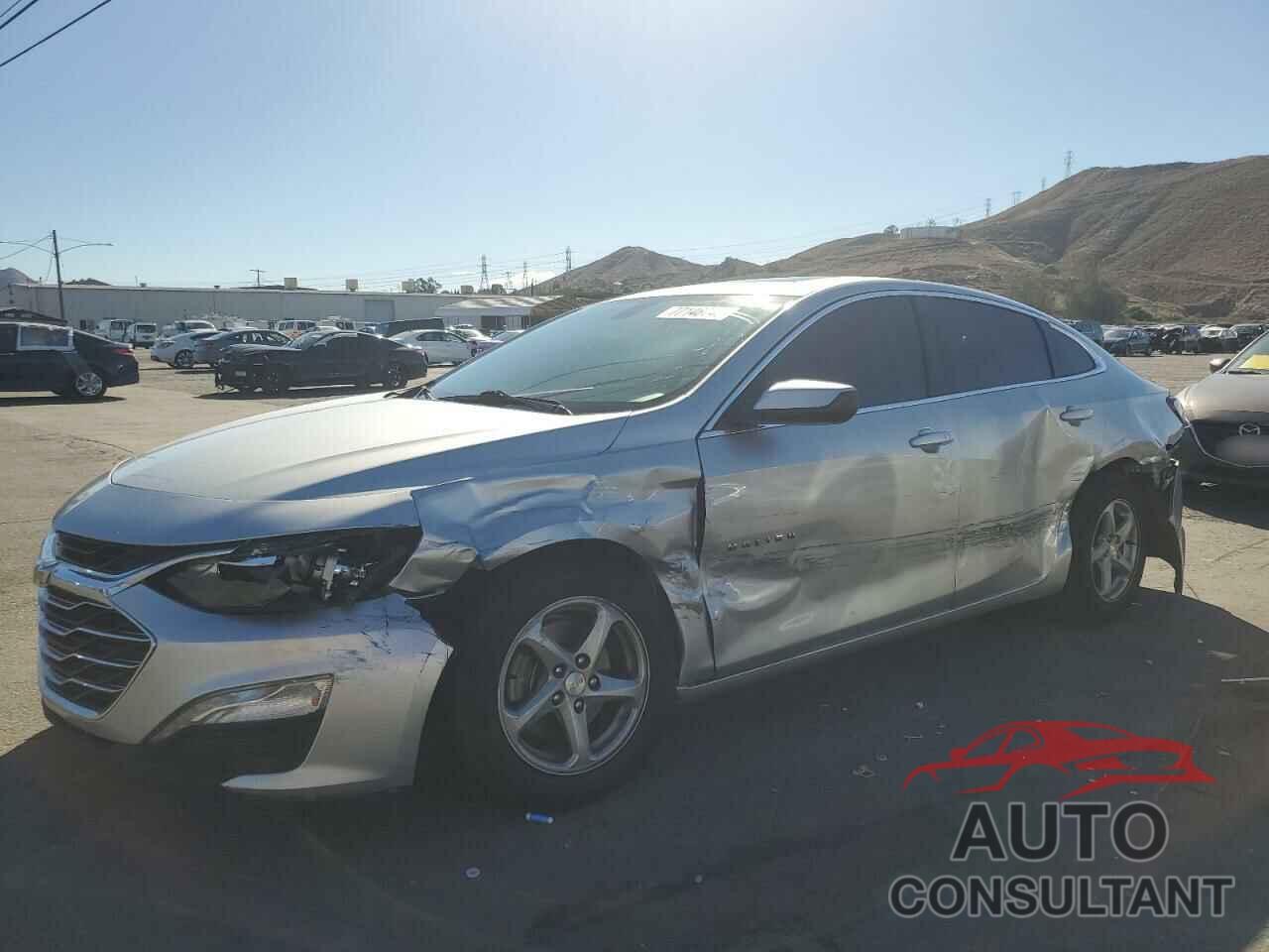 CHEVROLET MALIBU 2019 - 1G1ZD5ST2KF104353