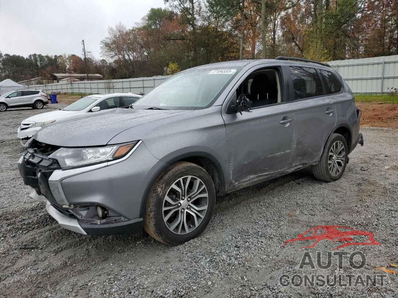 MITSUBISHI OUTLANDER 2018 - JA4AZ3A33JZ038009