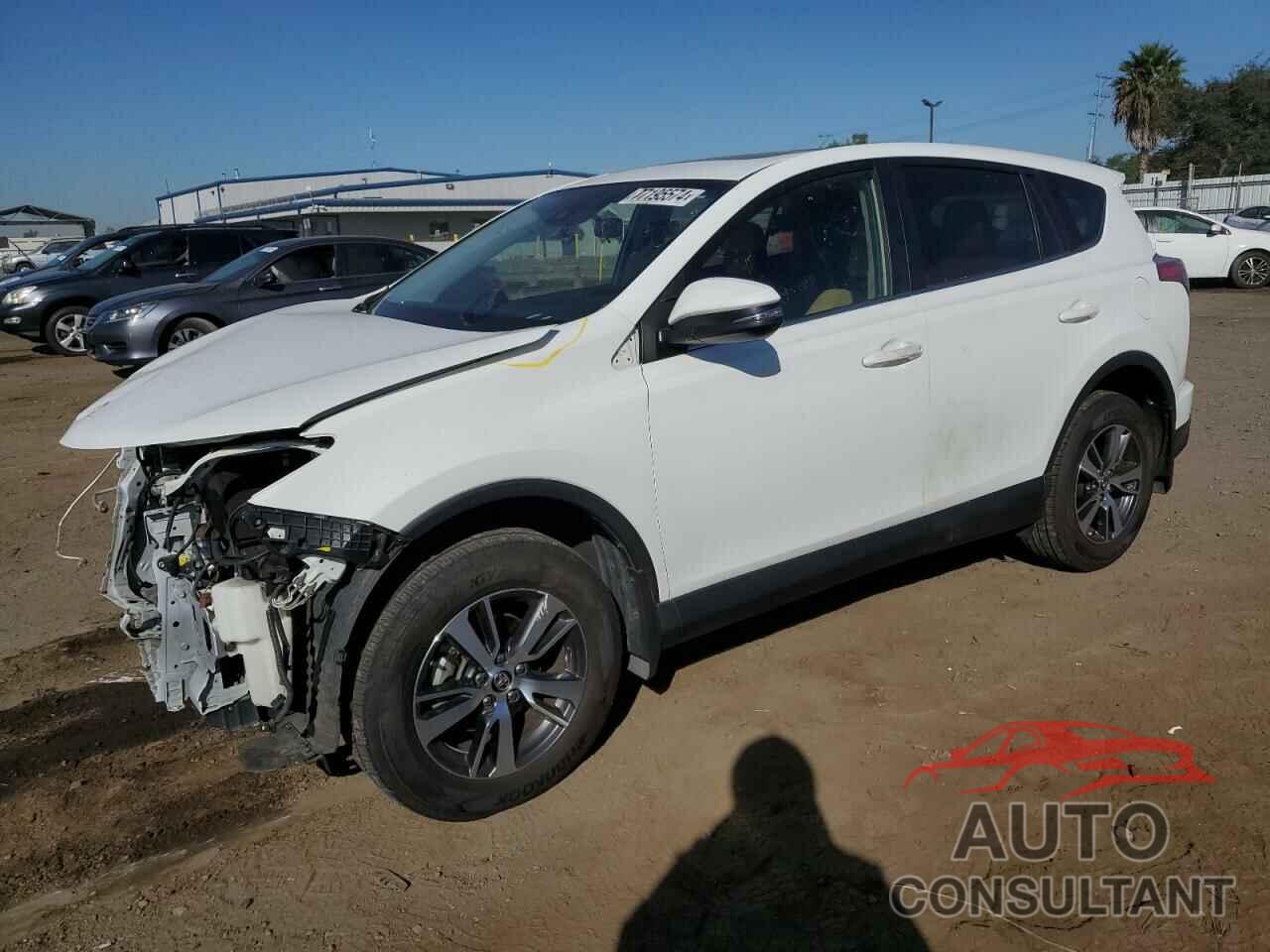 TOYOTA RAV4 2017 - JTMWFREVXHJ143576