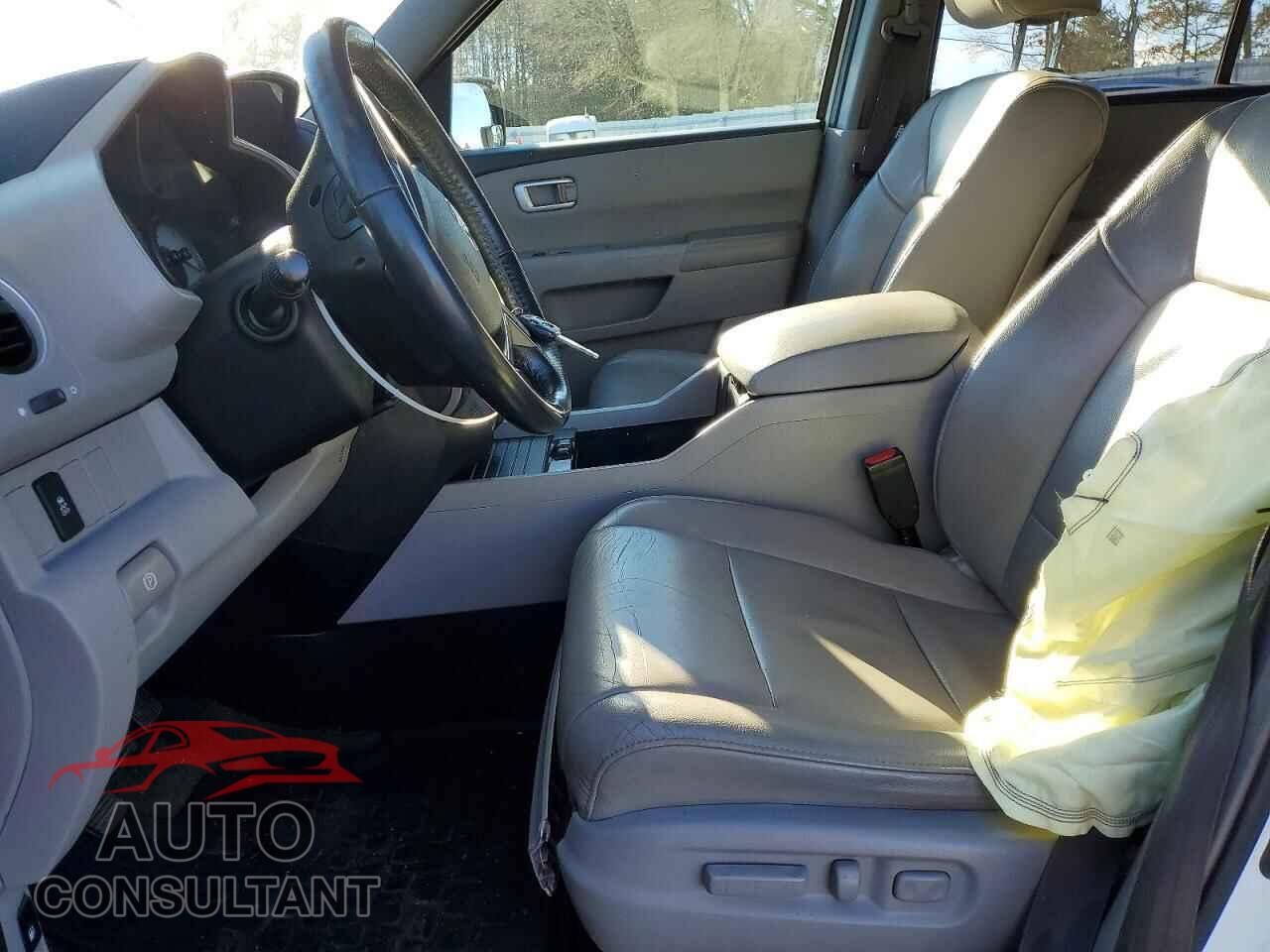 HONDA PILOT 2014 - 5FNYF3H54EB015290