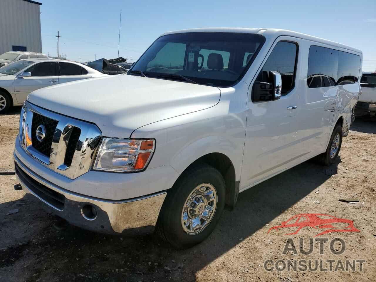 NISSAN NV 2017 - 5BZAF0AA5HN852370