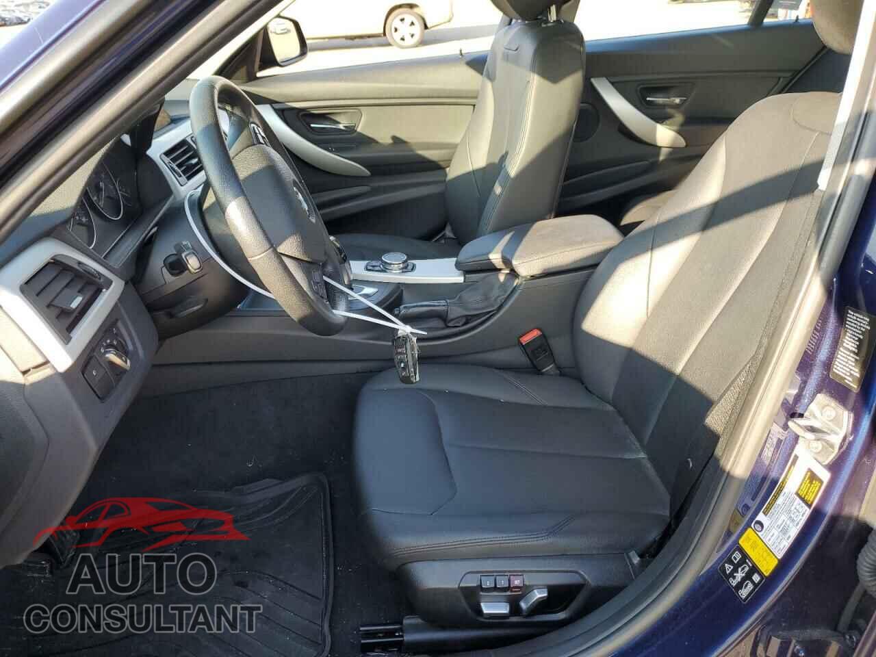 BMW 3 SERIES 2016 - WBA8E5G57GNU20822