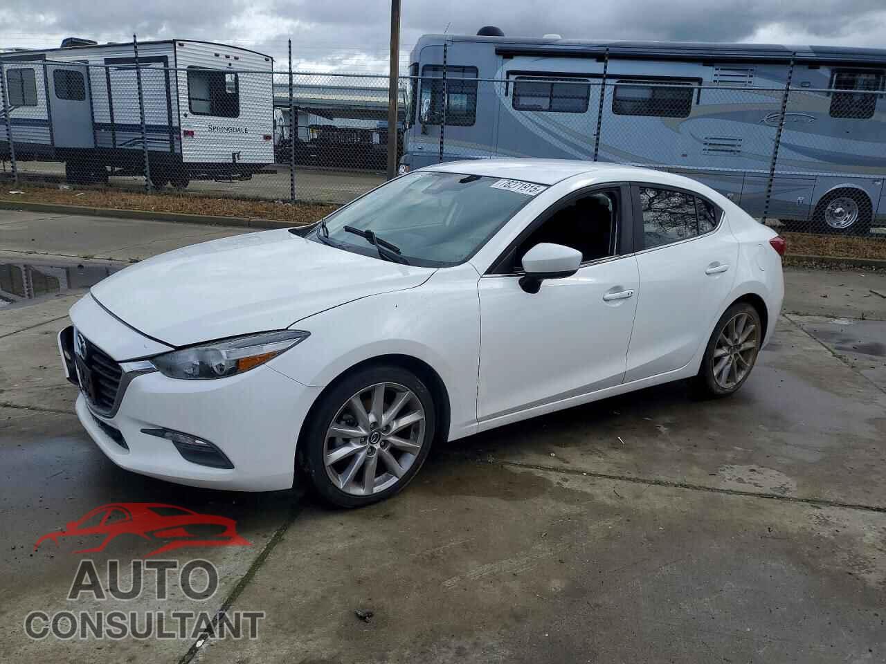 MAZDA 3 2017 - 3MZBN1V78HM119393
