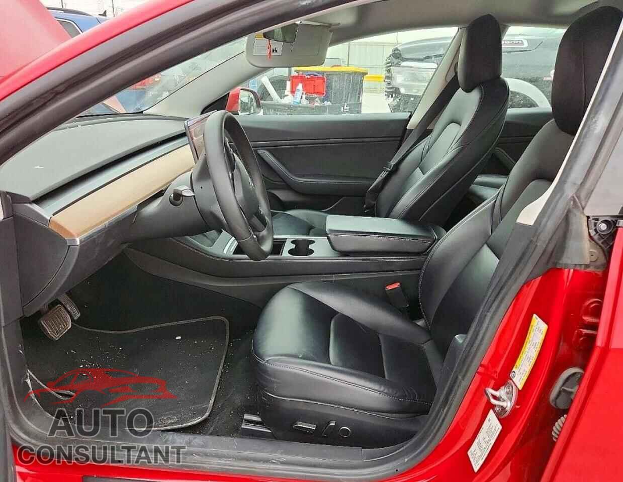 TESLA MODEL 3 2021 - 5YJ3E1EB4MF859680