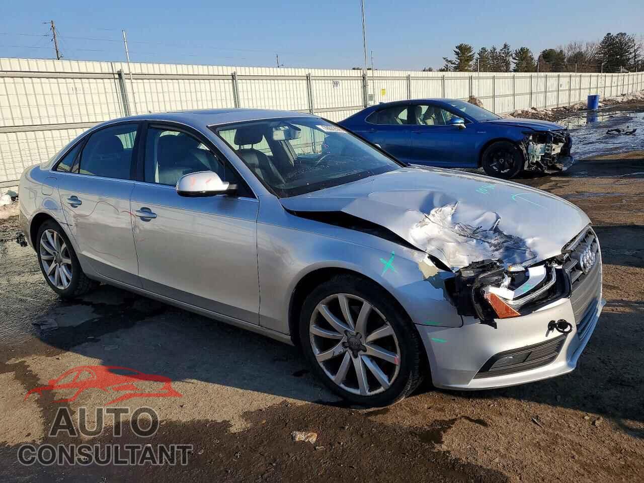 AUDI A4 2013 - WAUAFAFL0DA152366