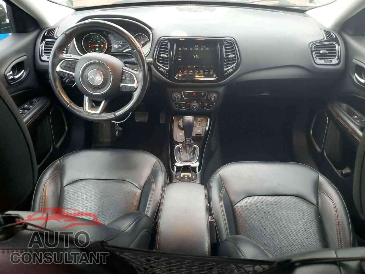 JEEP COMPASS 2019 - 3C4NJDCB6KT800654