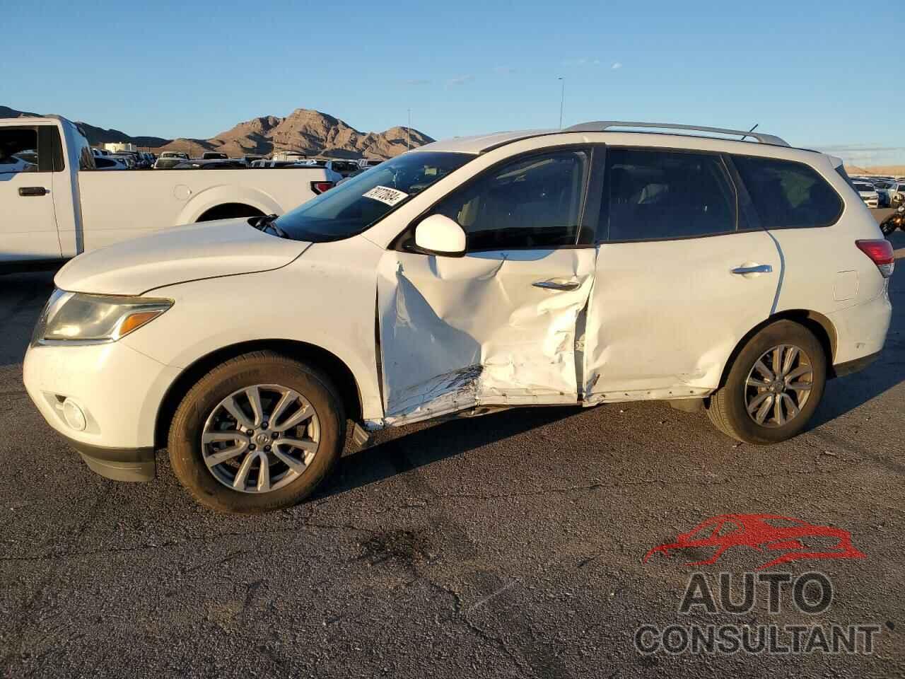 NISSAN PATHFINDER 2016 - 5N1AR2MN3GC613343