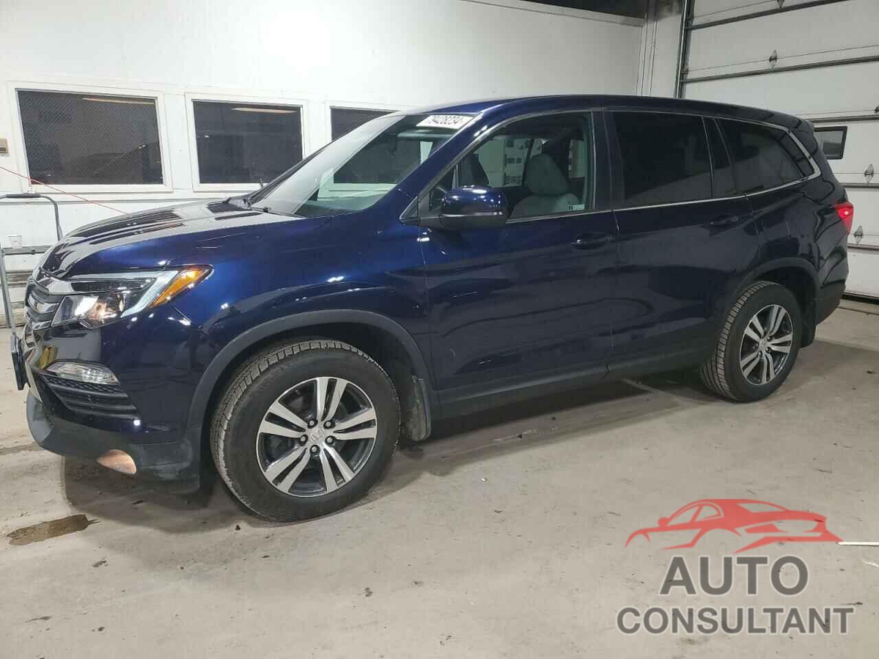 HONDA PILOT 2018 - 5FNYF6H39JB031544