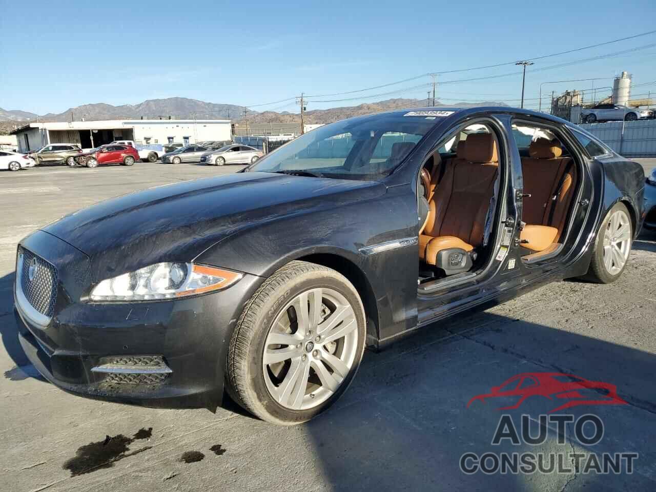 JAGUAR XJ 2013 - SAJWA2GB0DLV43865