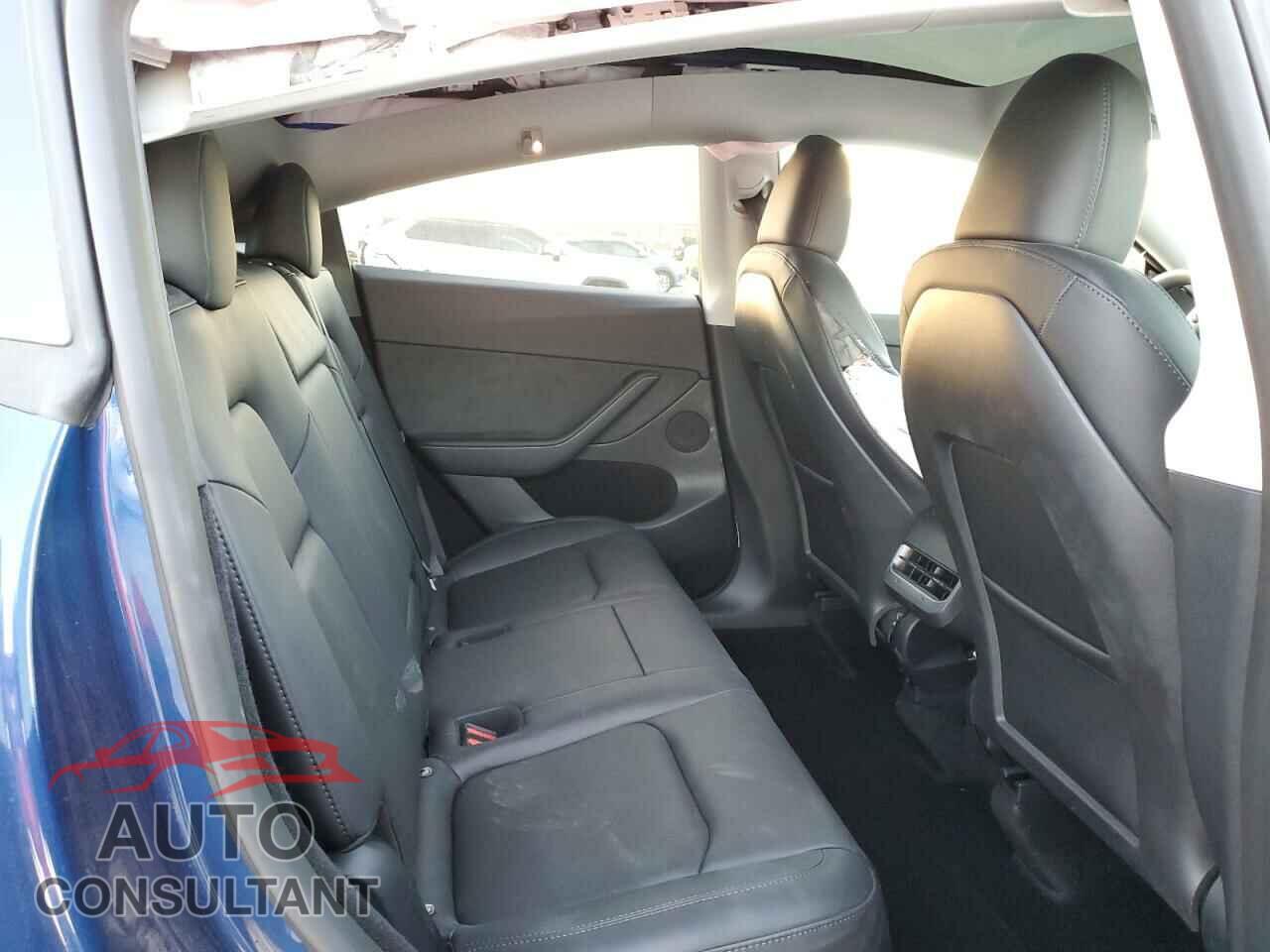 TESLA MODEL Y 2024 - 7SAYGDED2RF002948
