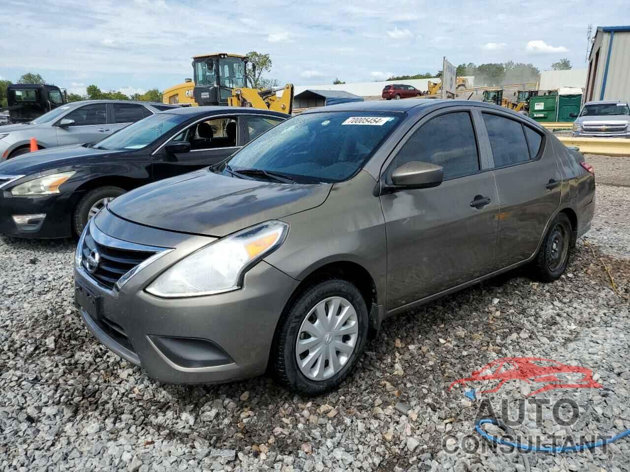 NISSAN VERSA 2017 - 3N1CN7AP9HL859091