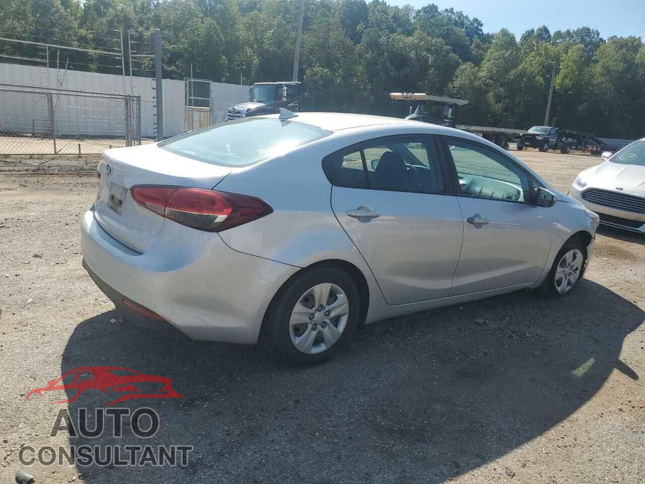 KIA FORTE 2017 - 3KPFK4A7XHE069093