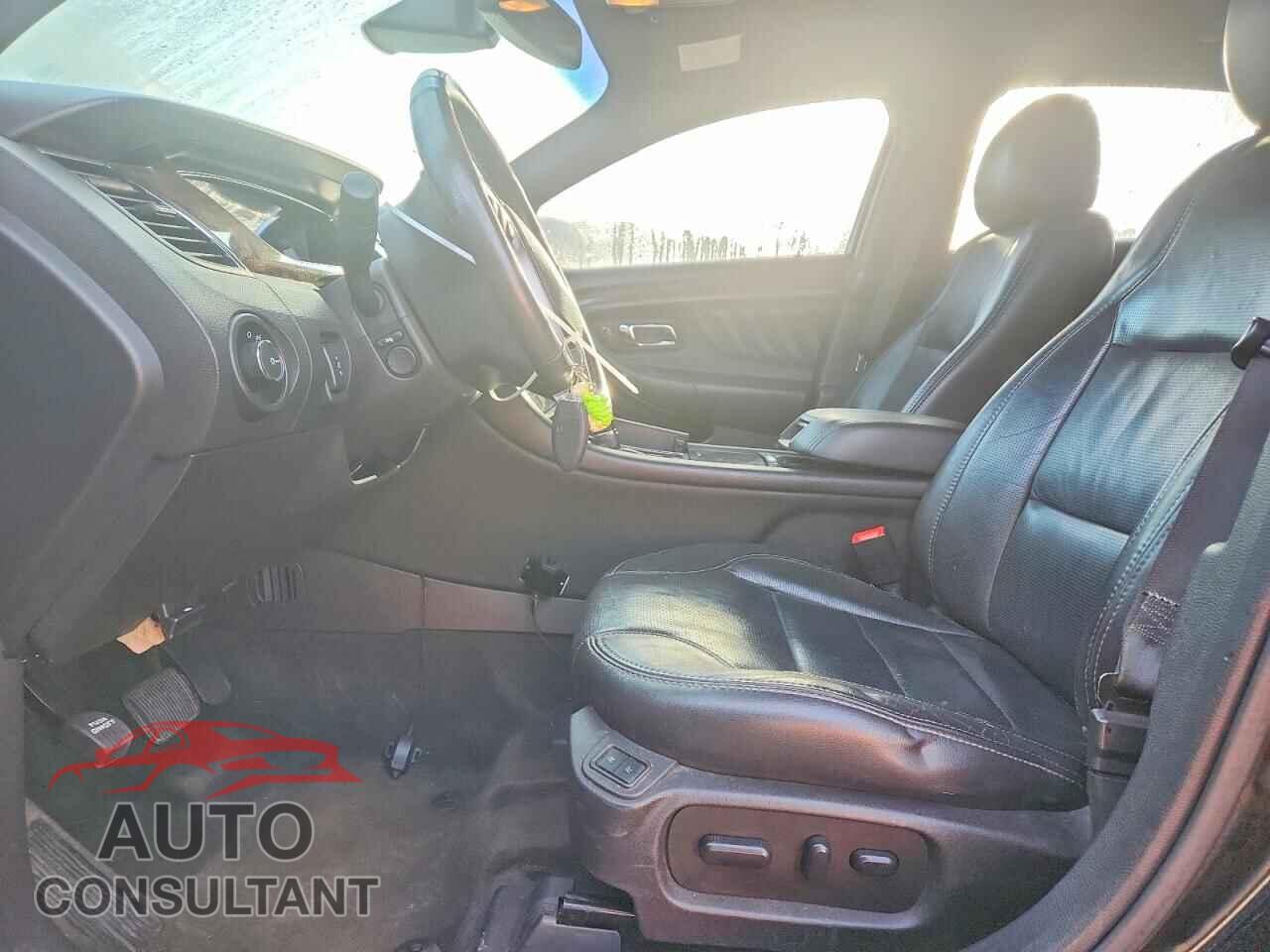 FORD TAURUS 2017 - 1FAHP2F87HG102377