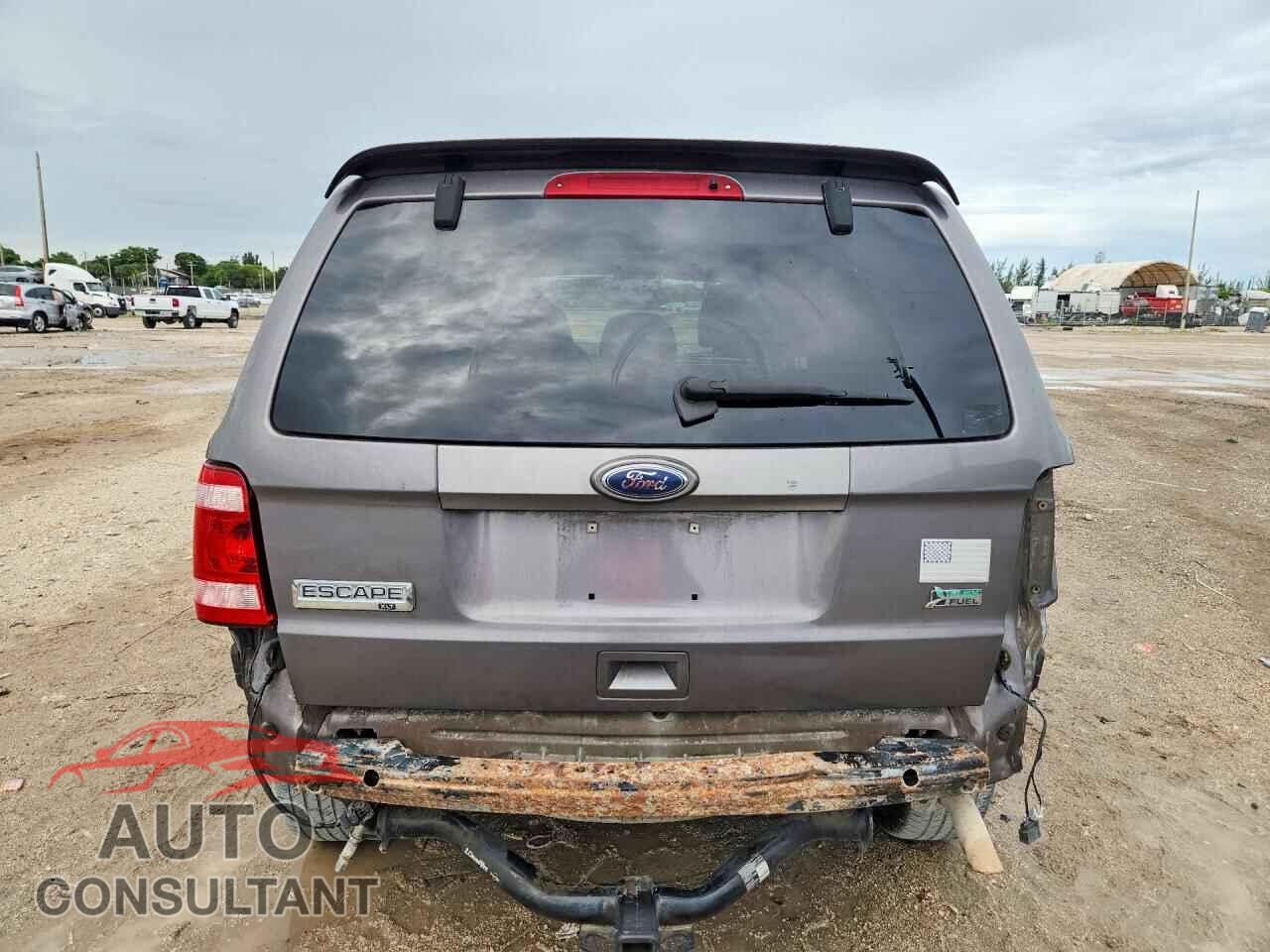 FORD ESCAPE 2011 - 1FMCU0DG8BKA36742