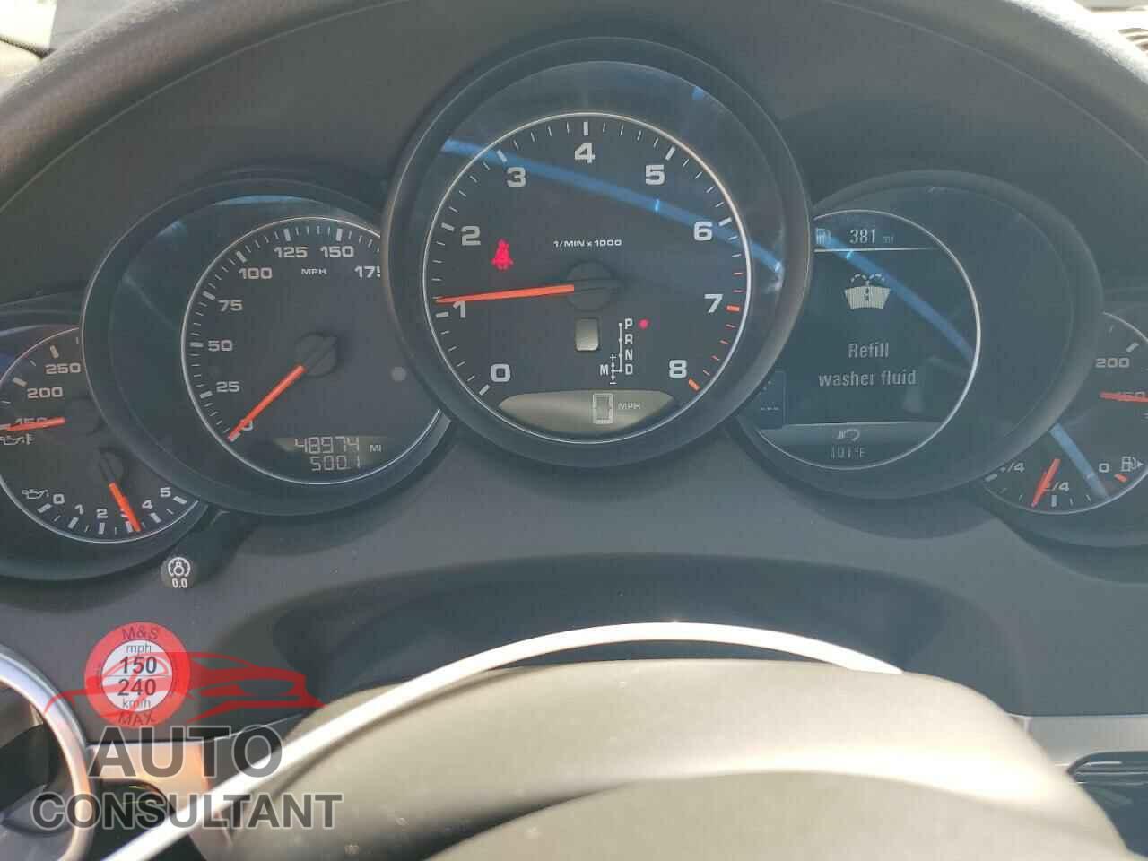 PORSCHE CAYENNE 2017 - WP1AA2A27HKA82224