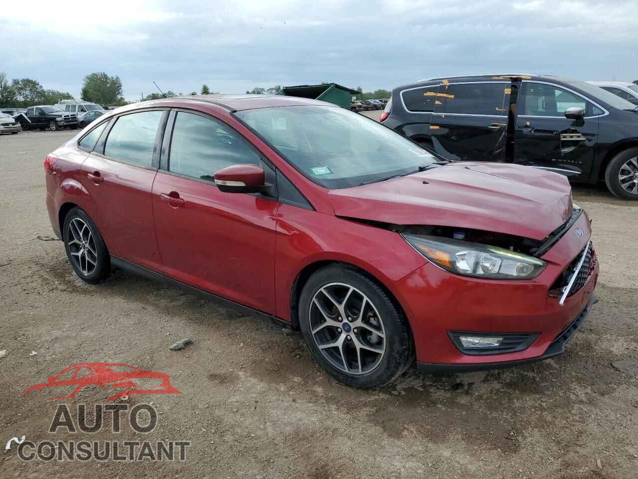 FORD FOCUS 2017 - 1FADP3H21HL294660