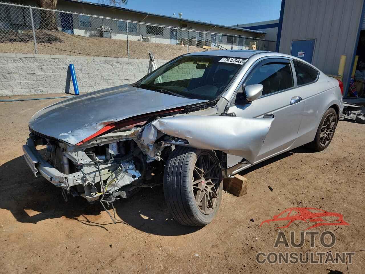 HONDA ACCORD 2012 - 1HGCS2B82CA008817