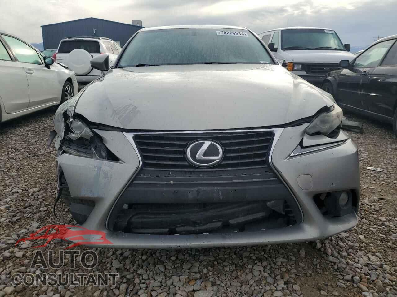 LEXUS IS 2014 - JTHBF1D22E5028044