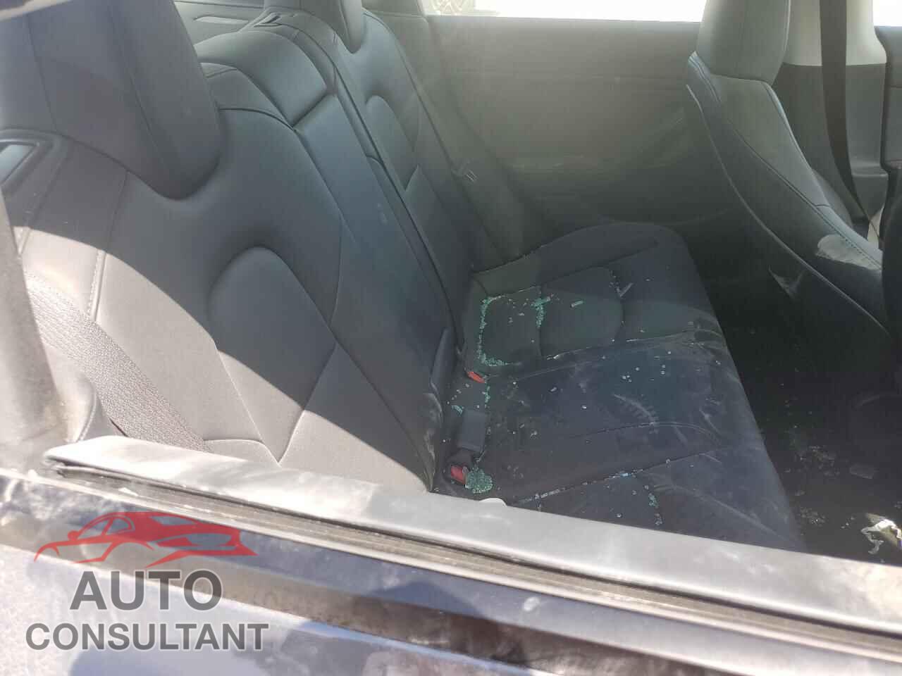 TESLA MODEL 3 2023 - 5YJ3E1EA2PF549796